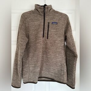Patagonia Men’s Better Sweater 1/4 zip Pullover - Pale Khaki - Small. Never worn